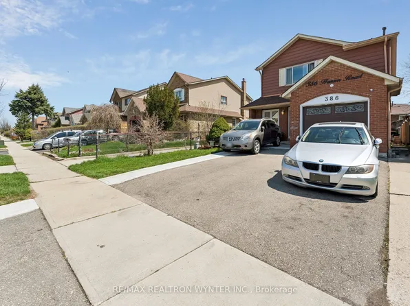 386 Hansen Rd N, Brampton, ON L6V 3P7
