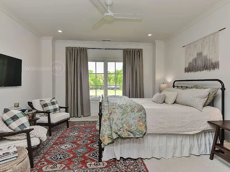 9705 Saddle Ave — Photo 52