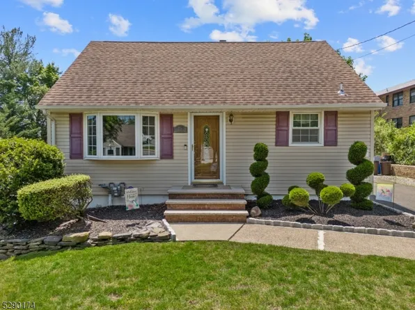 71 Melody Hill Rd, Clifton City, NJ 07013