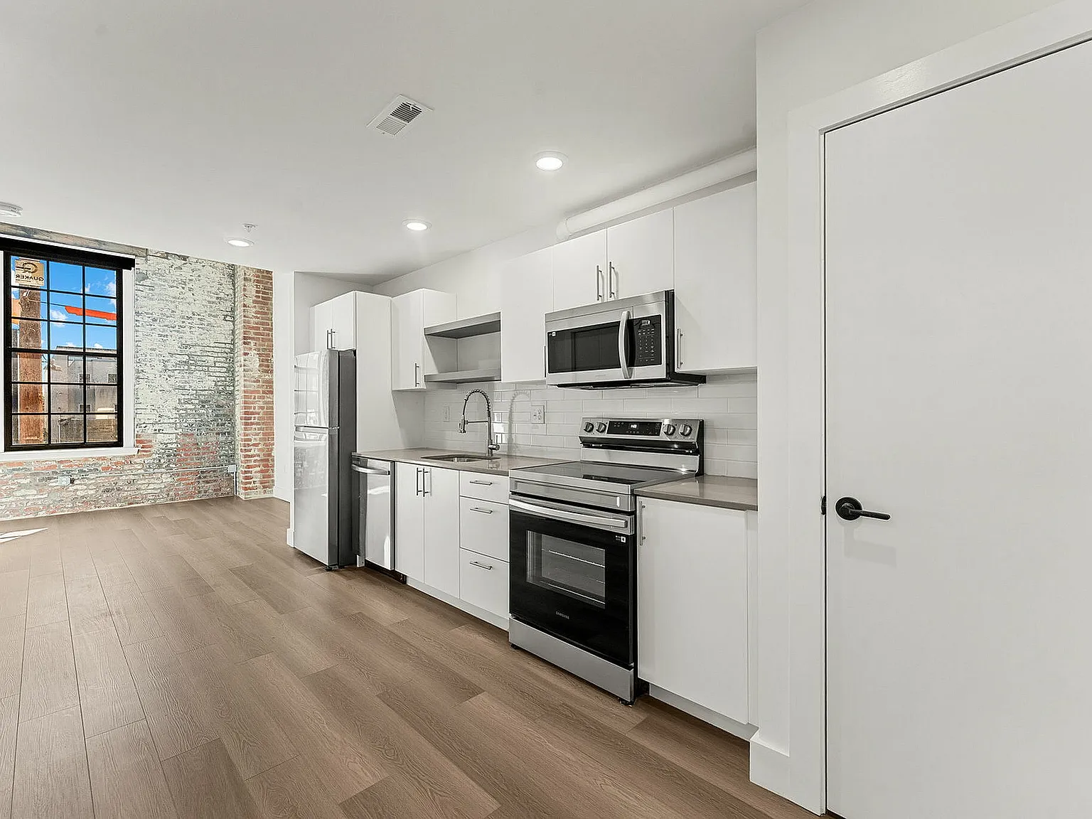 Carriage Car Lofts — Photo 2
