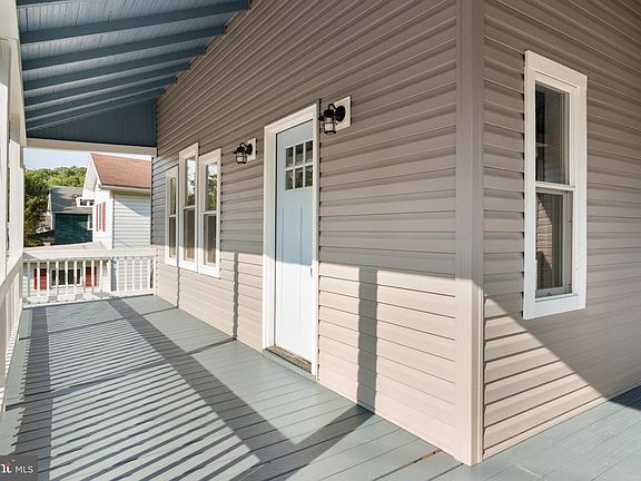 4th image of 407 Lingle St