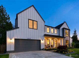 16627 SE 7th St, Bellevue, WA