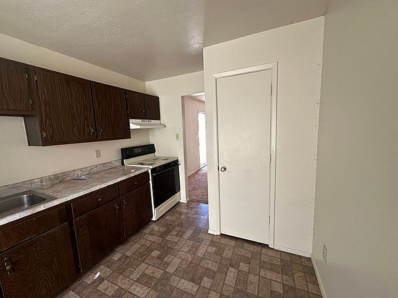 4th image of 305 General Marshall St NE APT 2