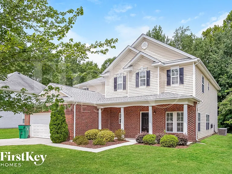 13017 Blaze Manor Ln — Photo 1