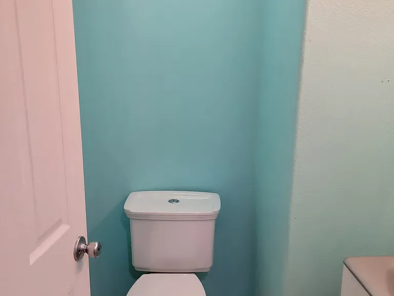 694 Widgeon Ct — Photo 5