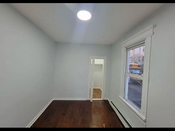 2nd image of 10 Rodwell Ave #1L