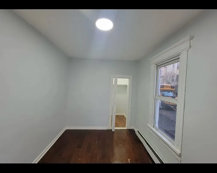 10 Rodwell Ave #1L — Photo 2