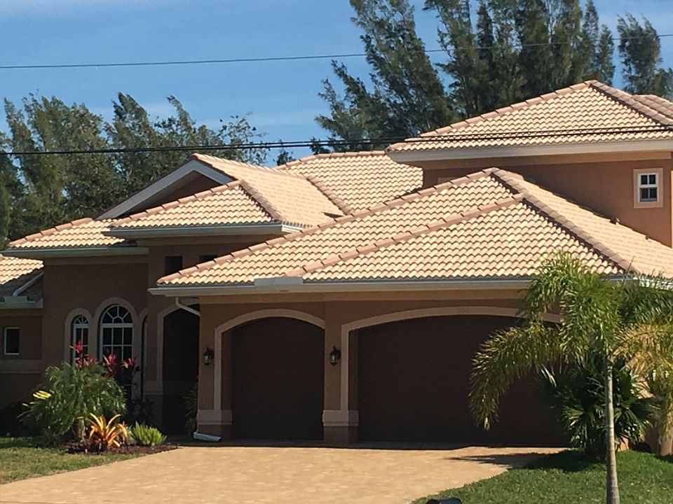 1st image of 3919 SW 13th Ave