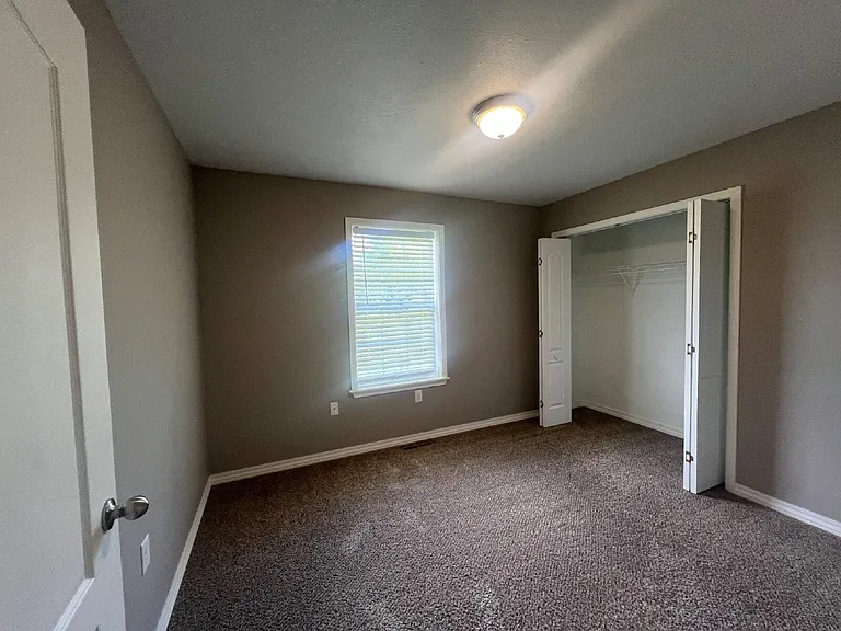 120 Sunrise Cv — Photo 23