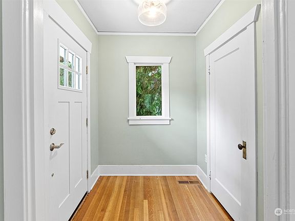 2nd image of 3748 N 31st Street