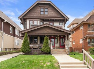 2135 N 52nd St #2137, Milwaukee, WI 53208