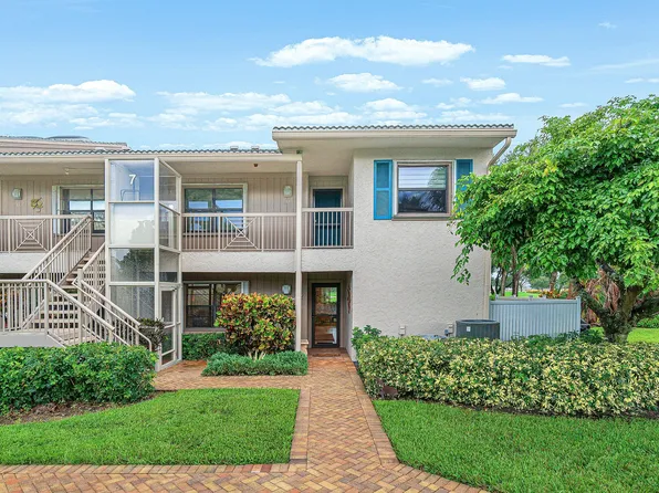 7 Eastgate Drive #C, Boynton Beach, FL 33436