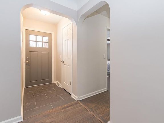 4th image of 12554 Harold Dr