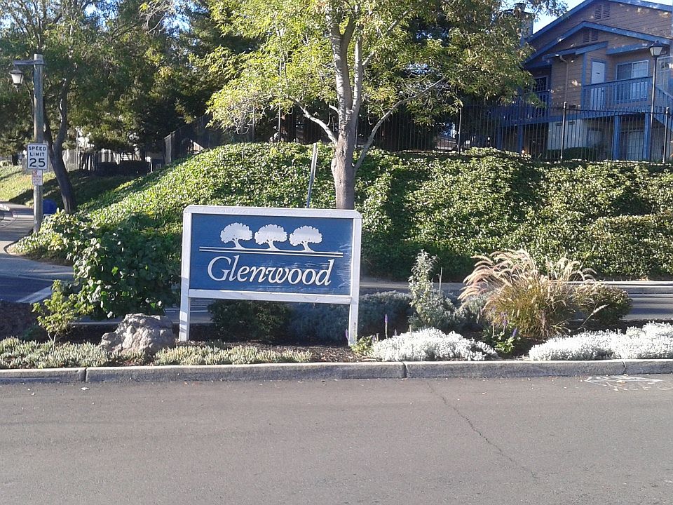 1st image of 130 Glenwood