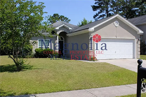 89 Blue Lake St Photo 1