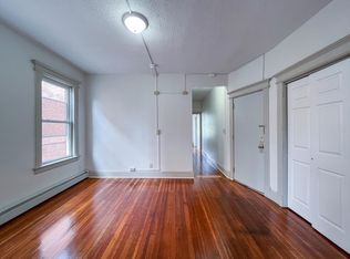 31-33 Bond St #2W, Hartford, CT 06114