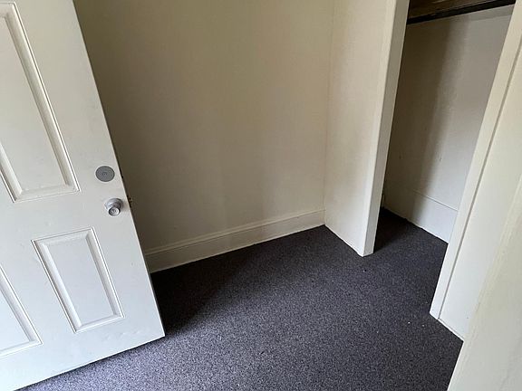 3rd image of 130 Brighton Ave #2