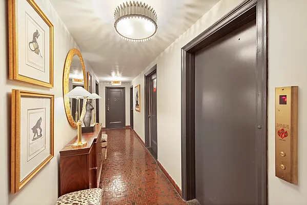 Sold by Nest Seekers International | media 9