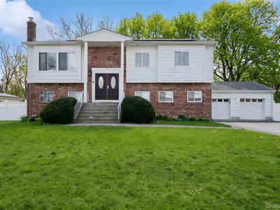 40 Scholar Lane, Commack, NY, 11725
