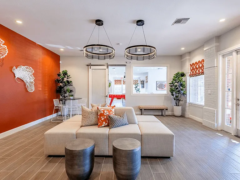 The Estate on Quarry Lake Apartment Homes — Photo 18