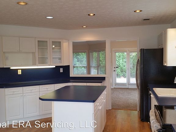 4th image of 3401 Salem Cove Trl SE