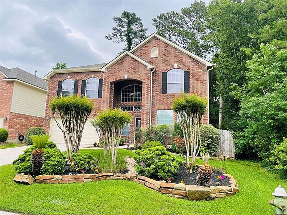 2nd image of 2 Bryce Branch Cir