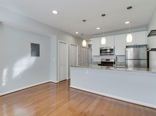1104 Holbrook Ter NE, Washington, DC 20002