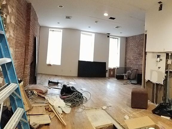4th image of 2276 7th Ave APT 2A