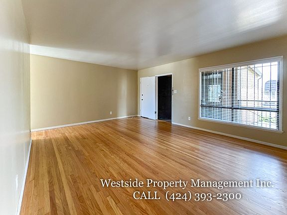 3rd image of 2202 W 84th Pl APT 3