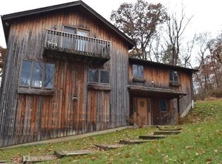 80 Sugar Run Rd, Eighty Four, PA 15330