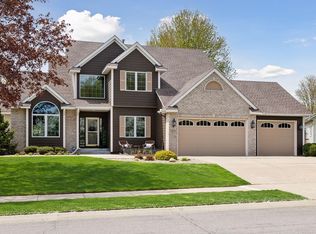 14191 Footbridge Way, Apple Valley, MN 55124