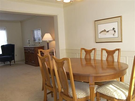 4th image of 7846 Strawberry Hill Ln