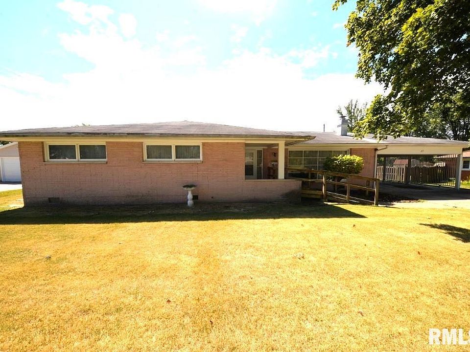 1st image of 23 Greve Dr