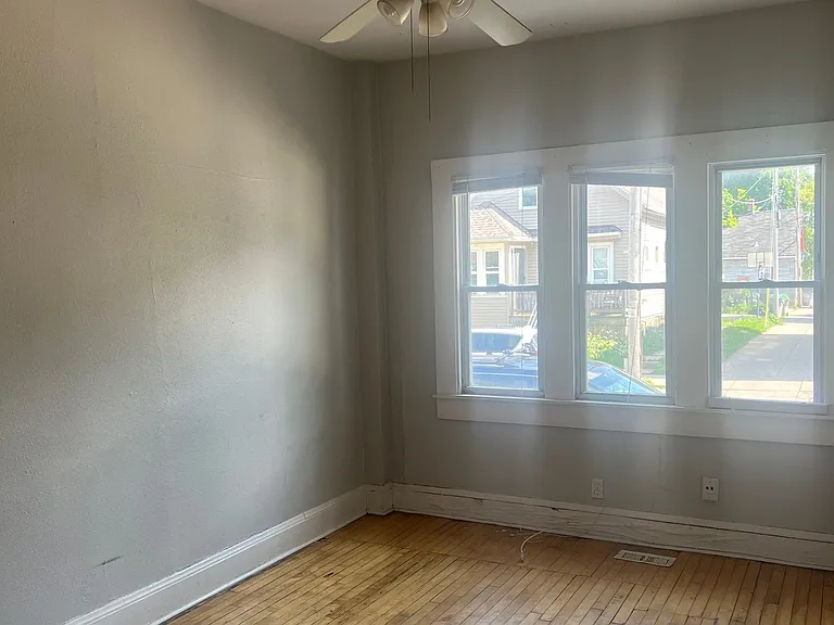 816 E Clarke St #1 — Photo 11
