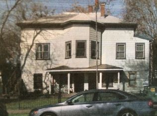 728 W 4th St, Chico, CA 95928