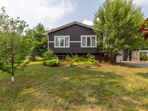 115 Carlisle St, Saugeen Shores, ON N0H 2L0