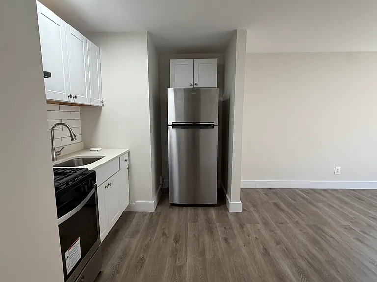 111 Washington St #5E — Photo 9