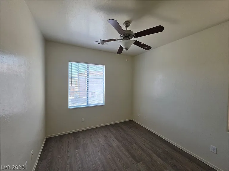 7510 Perla Del Mar Ave — Photo 32
