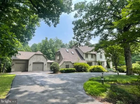 10207 Iron Gate Rd, Potomac, MD 20854