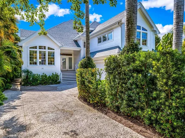 130 E Carrick Bend Ln, Boca Grande, FL 33921