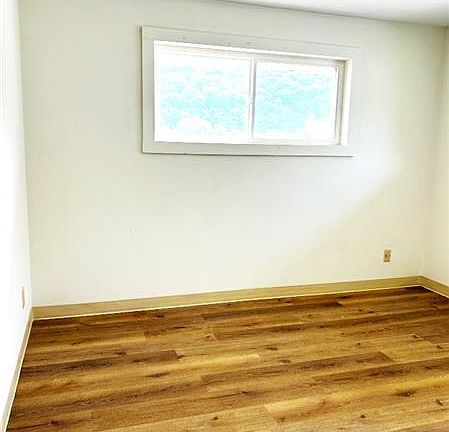 5th image of 3915 Washington St #5