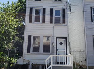 141 Tremont St, Trenton, NJ 08611
