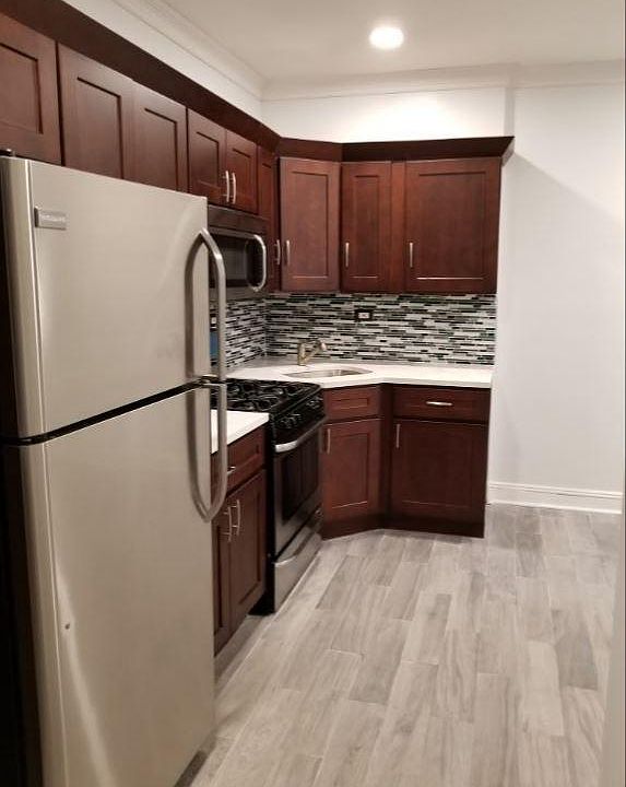 1st image of 80 W Grand St APT D3