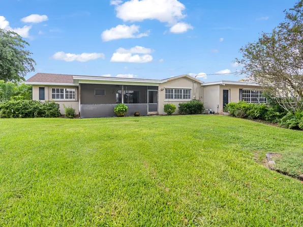301 SW 12th Avenue, Boynton Beach, FL 33435