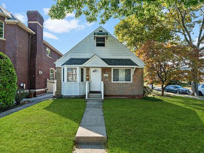 14530 4th Ave, Flushing, NY, 11357