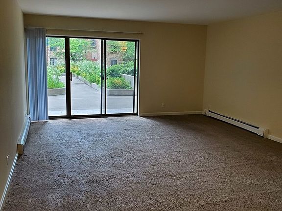 3rd image of 1931 Prairie Sq APT 123