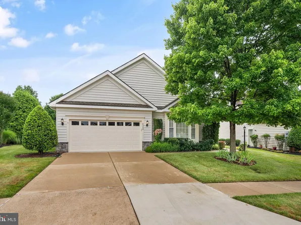 6324 Adirondack Ct, Gainesville, VA 20155