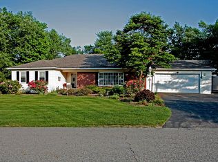 17 Cutler Rd, Paxton, MA 01612