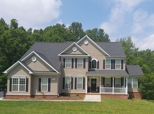 8409 Hollow Tree Ln, Upper Marlboro, MD 20772