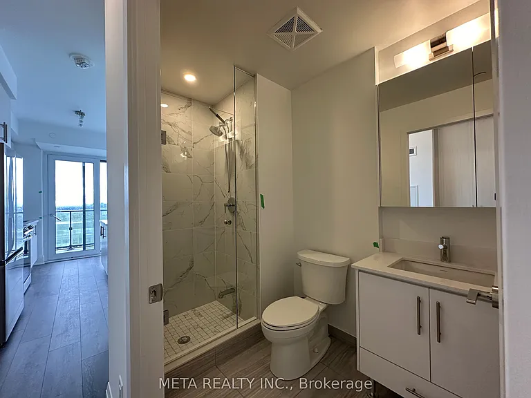 105 Oneida Cres #2710 — Photo 7